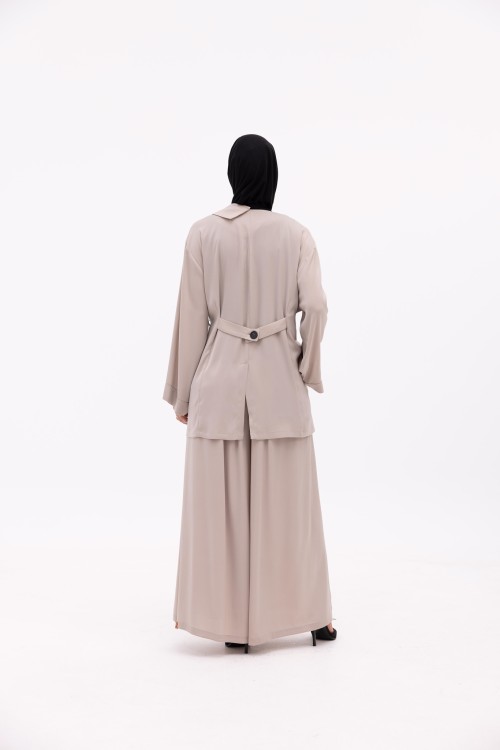 Ensemble Ona beige