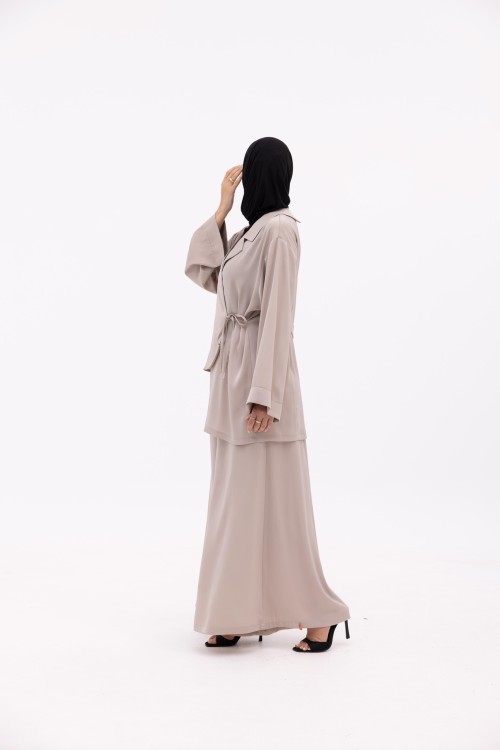 Ensemble Ona beige