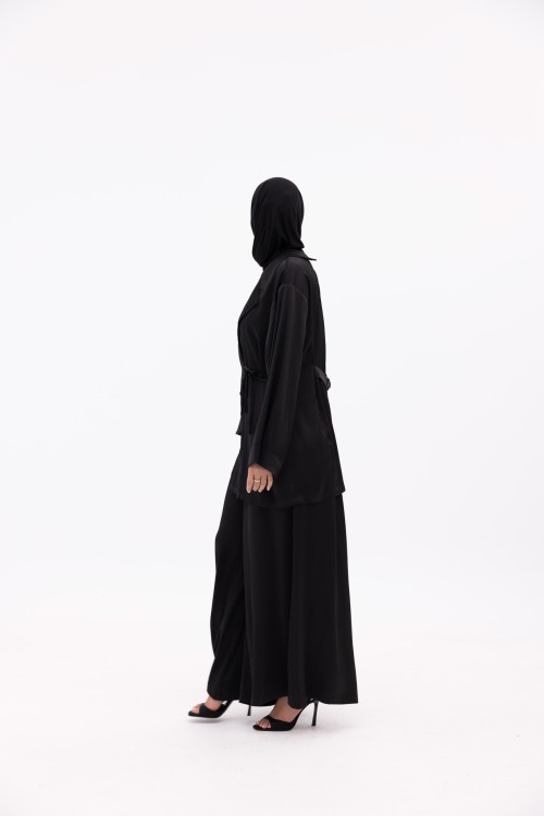 Ensemble Ona noir