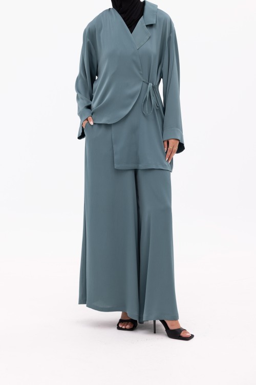 Ensemble Ona blue