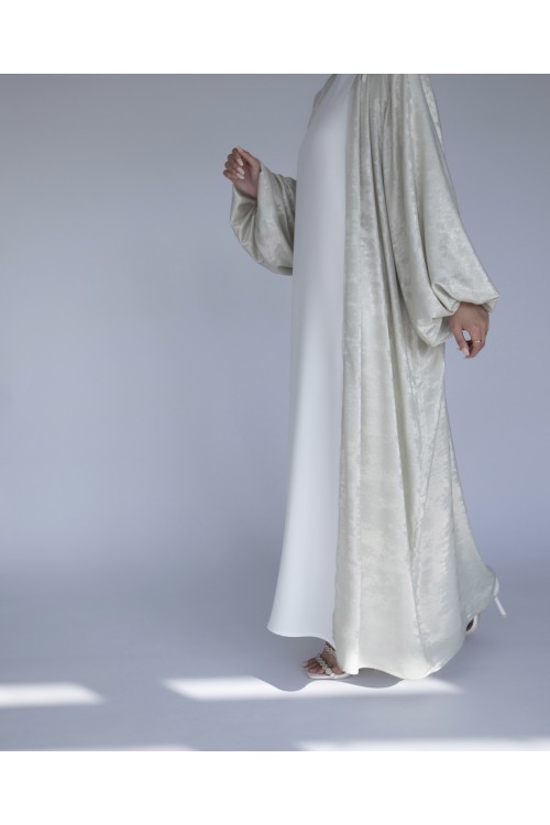 Abaya Mia event nacre