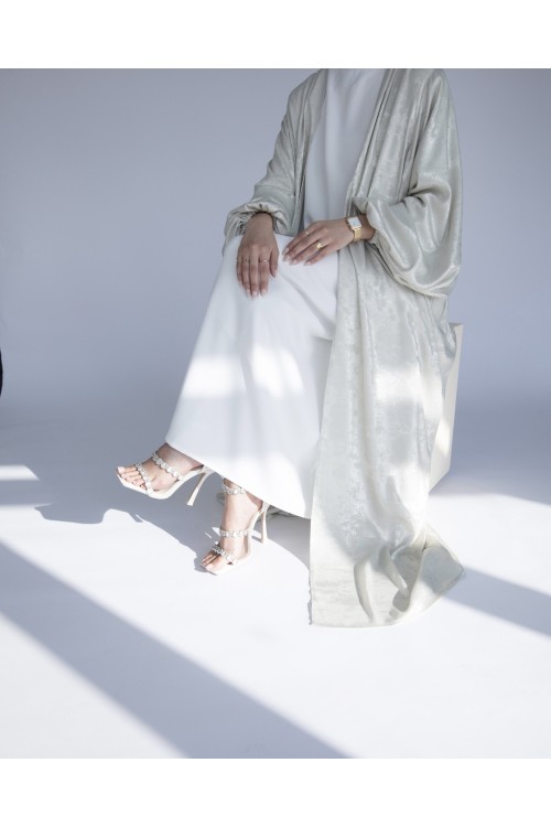 Abaya Mia event nacre