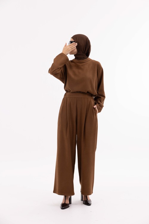 Ensemble Lou camel