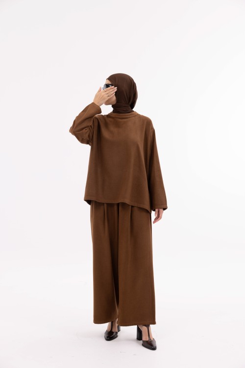 Ensemble Lou camel