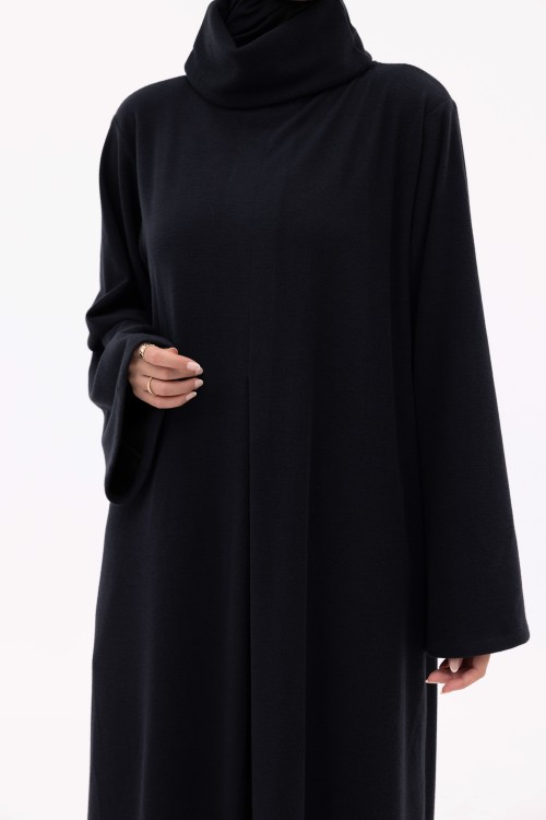 Robe Kim winter noir