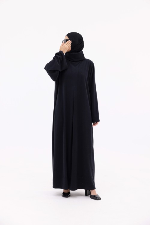 Robe Kim winter noir
