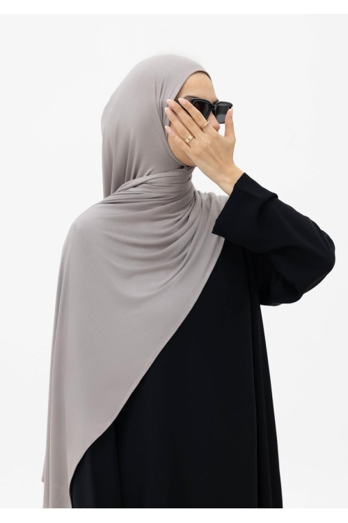 x Hijab gris