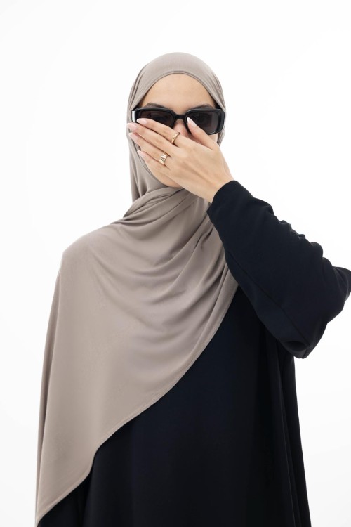 x  Hijab greige