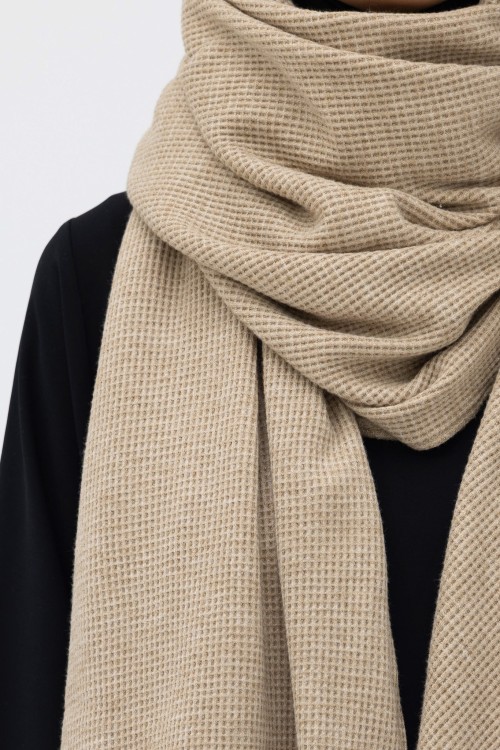 x Echarpe en maille côtelée beige