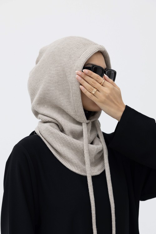 x Cagoule en maille côtelée greige