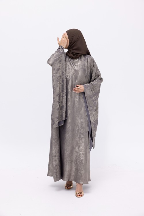 Robe Sana Shiny Brown