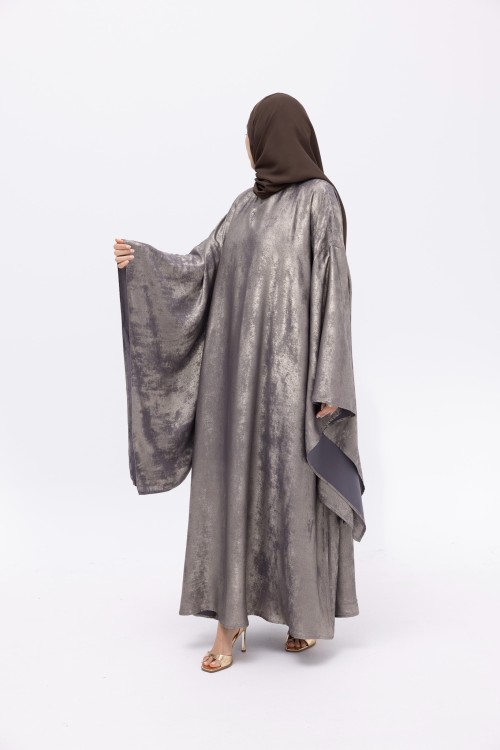 Robe Sana Shiny Brown