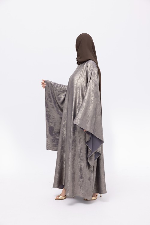 Robe Sana Shiny Brown