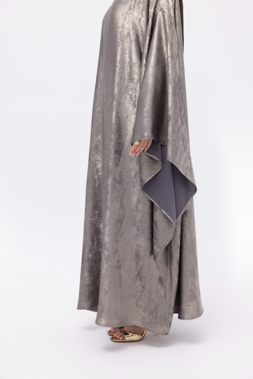 Robe Sana Shiny Brown