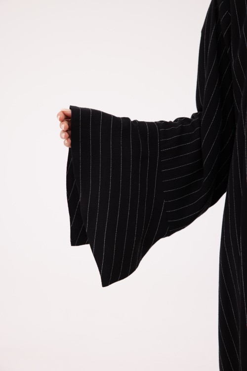 Abaya Déborah en Lin blanc rayé noir