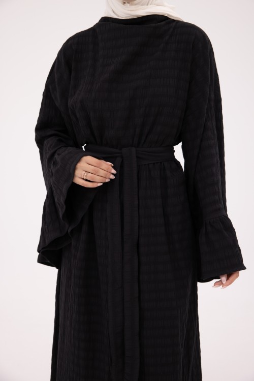 Robe Sayda en Lin noir