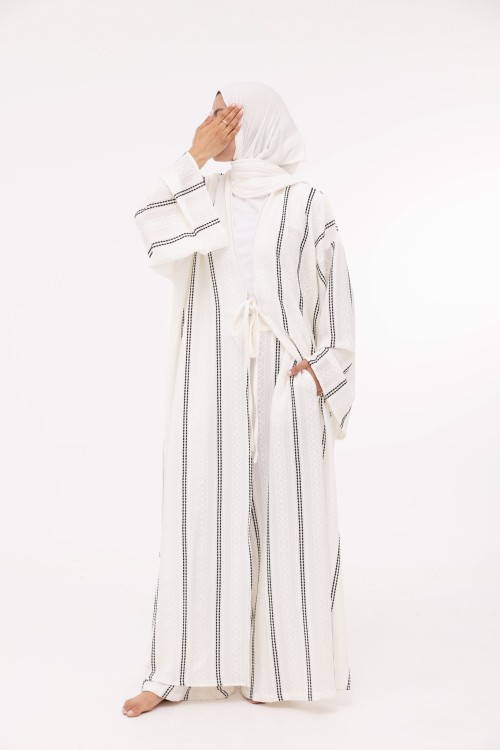 Ensemble Louny black & white