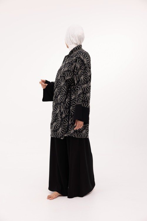 Ensemble Lary en lin noir brodé