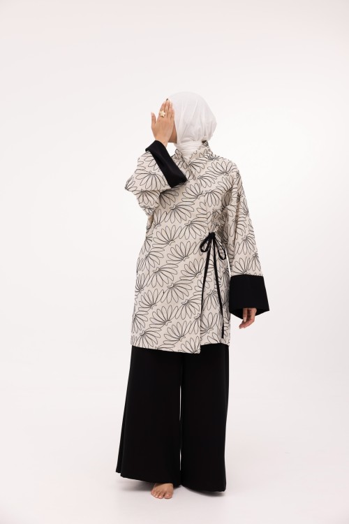 Ensemble Lary en lin beige brodé