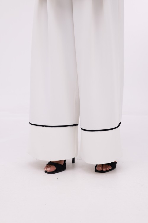 Ensemble Aria blanc