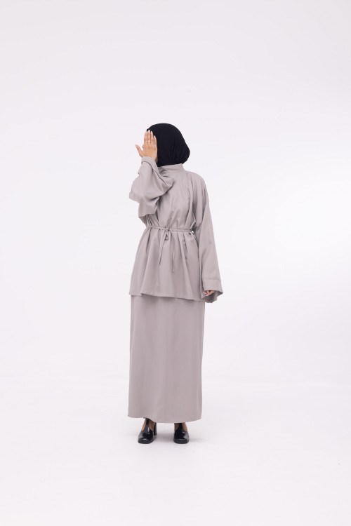 Baya Top mi-long gris