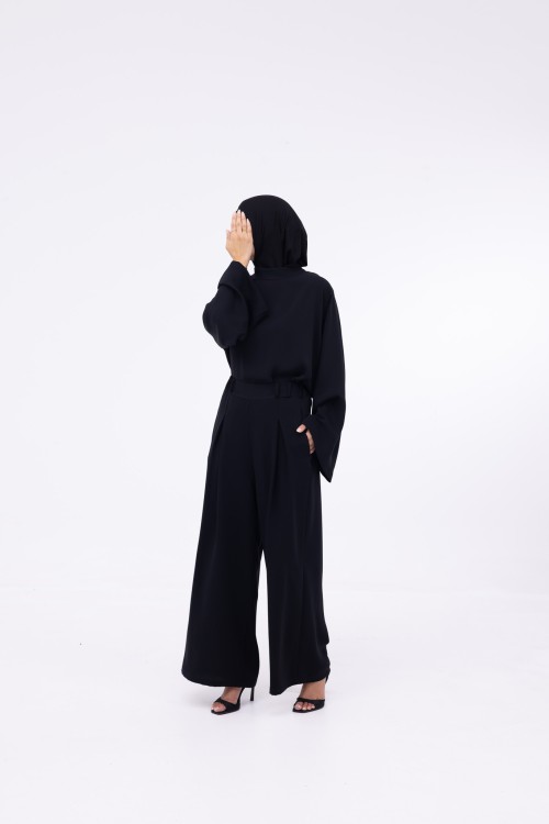 Ensemble Daily noir