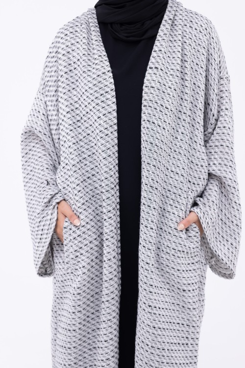 Shela coat black & white