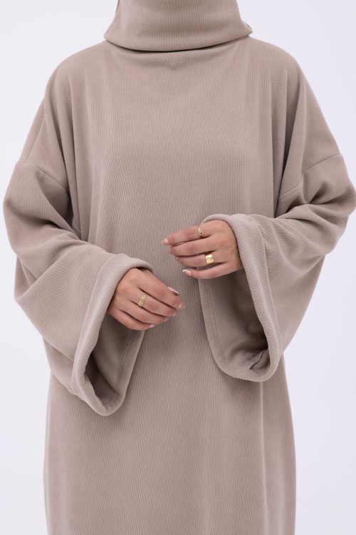 Robe pull Elya beige