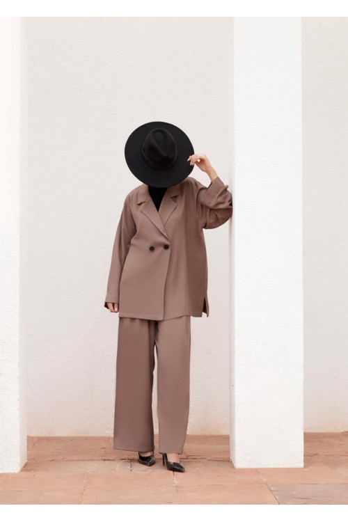 Ensemble Carmen taupe