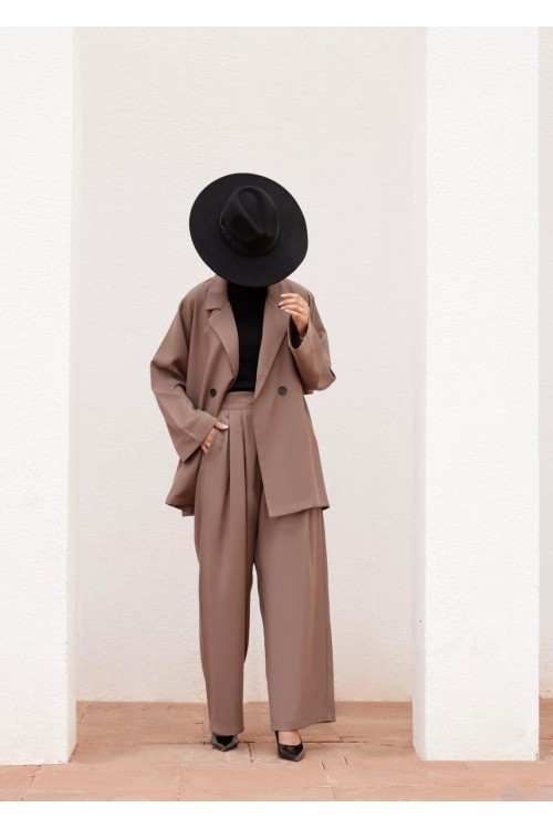 Ensemble Carmen taupe