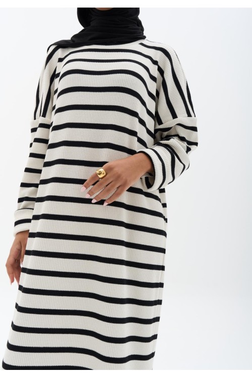 Robe côtelée rayée