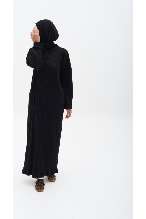 Robe côtelée noire