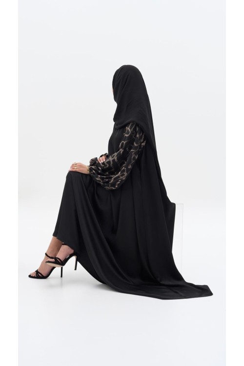 Robe Maha Noir