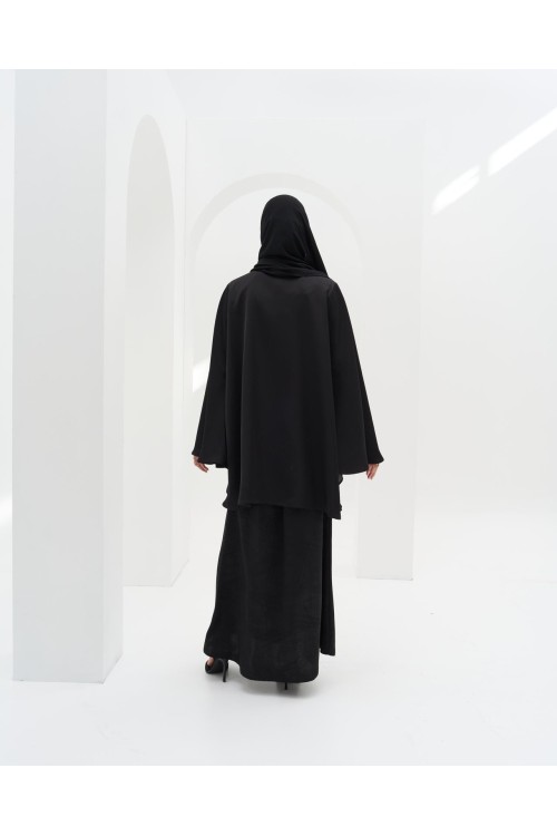 Cape Cara Noir satiné