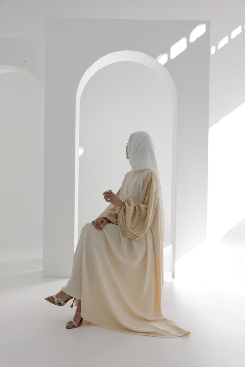 Robe Maha beige