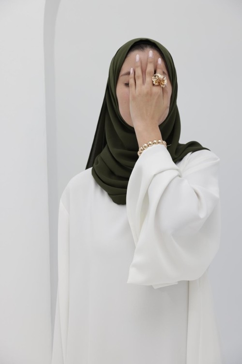 Hijab olive