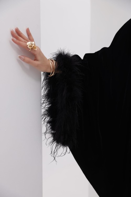 Abaya Pluma