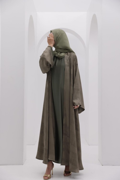 Ensemble Amna olive 1