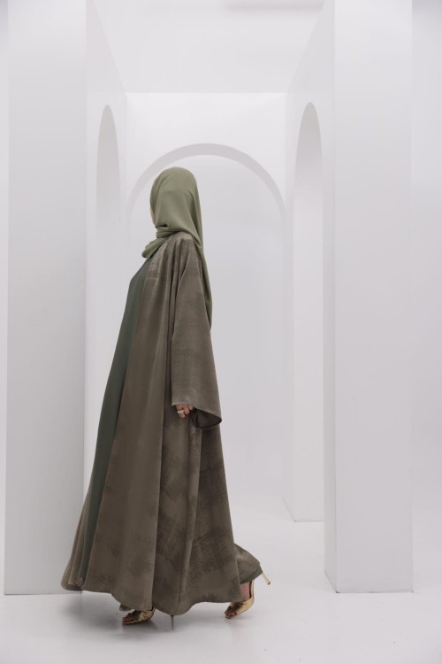 Ensemble Amna olive 1