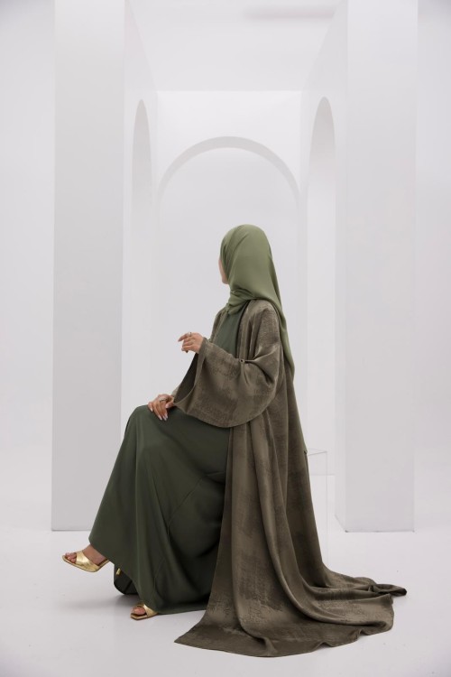 Ensemble Amna olive 1