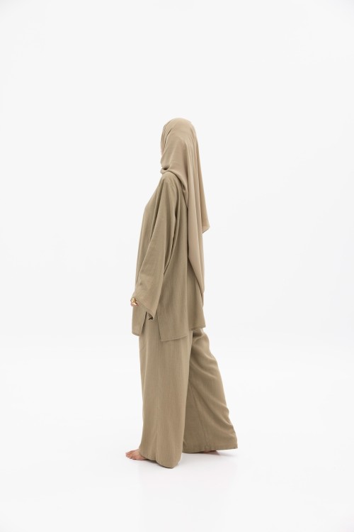 Ensemble Julia taupe