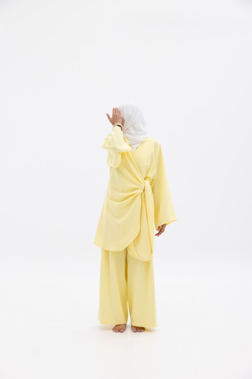 Ensemble Anita jaune