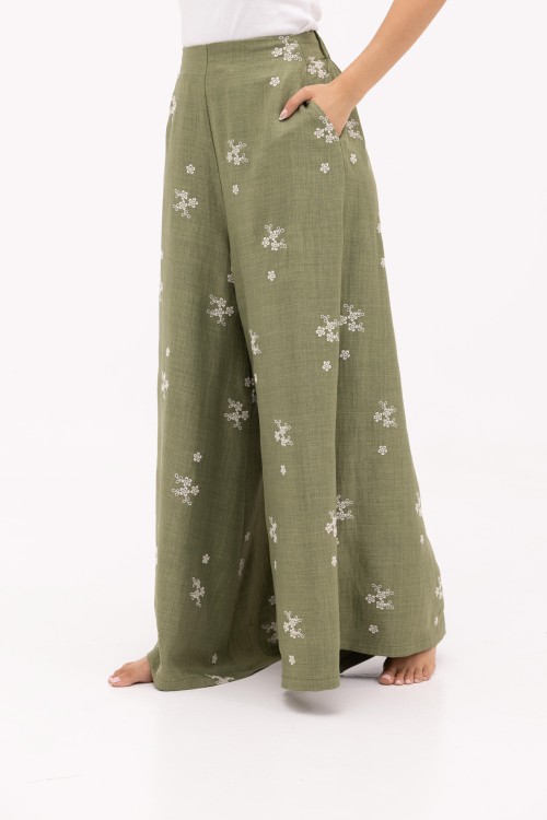 Palazzo Summer Olive flower