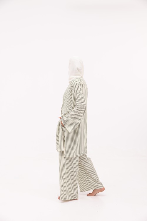 Ensemble Laha En lin rayé olive