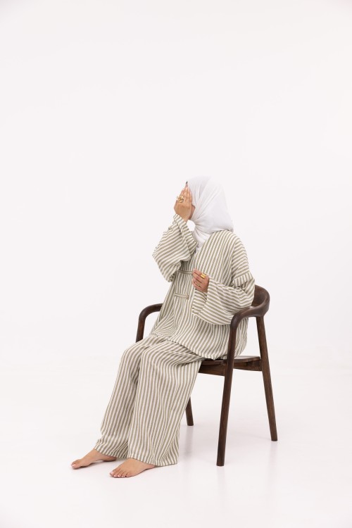 Ensemble Olivia en lin rayé olive